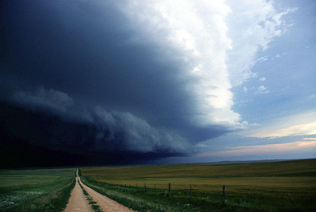 Aviation, Storm Clouds